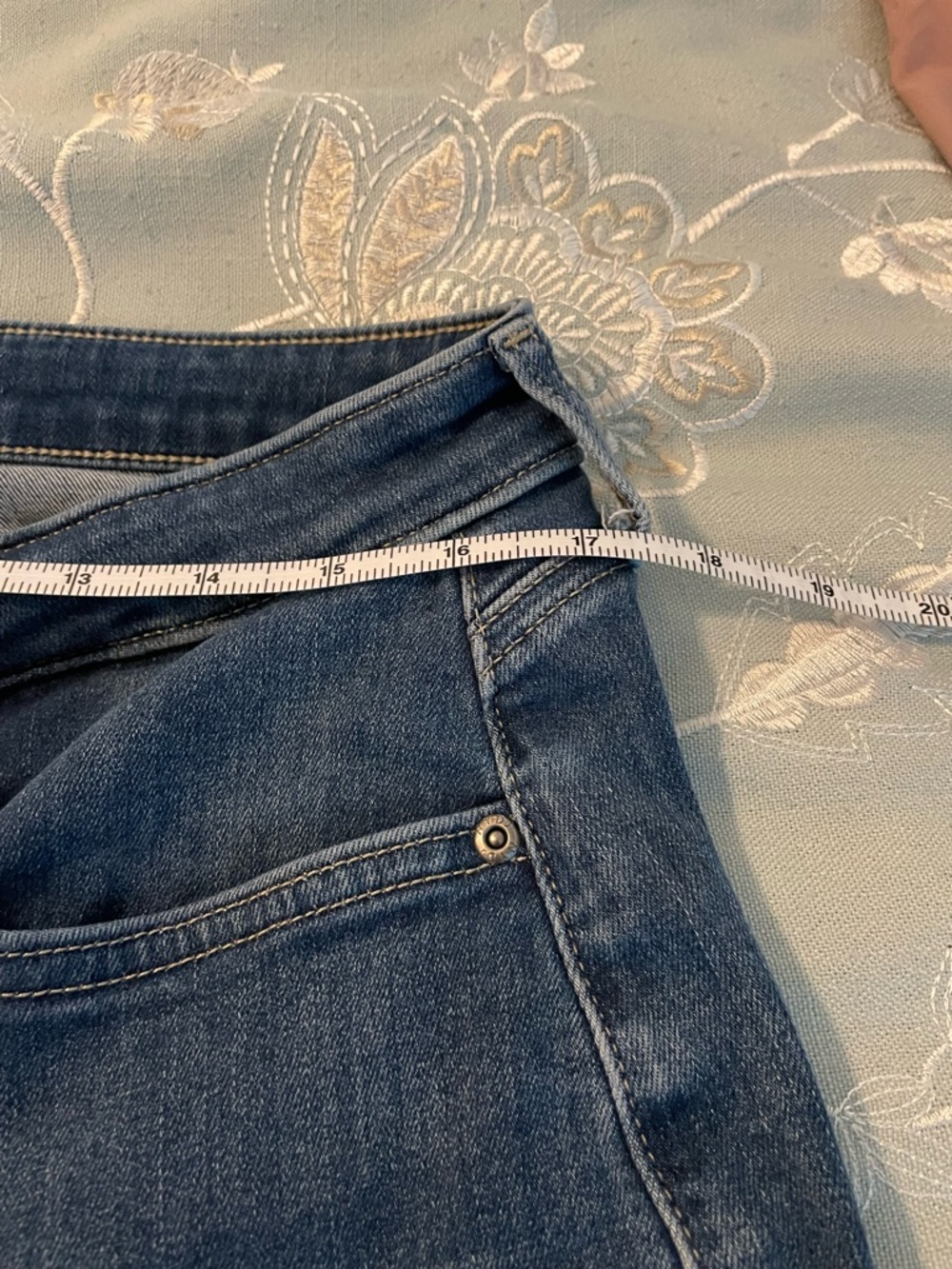 NYDJ Sheri Slim Jeans in blue denim - Picture 3 of 12